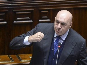 Accuse_contro_il_governo_itali