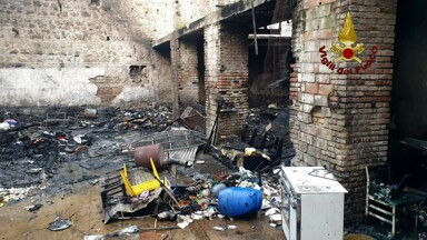 Incendio_all%27ex_Mira_Lanza%3A_un