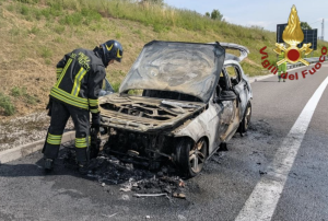 Incendio_automobilistico_sulla