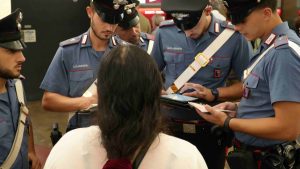 Roma%3A_Carabinieri_in_azione_co