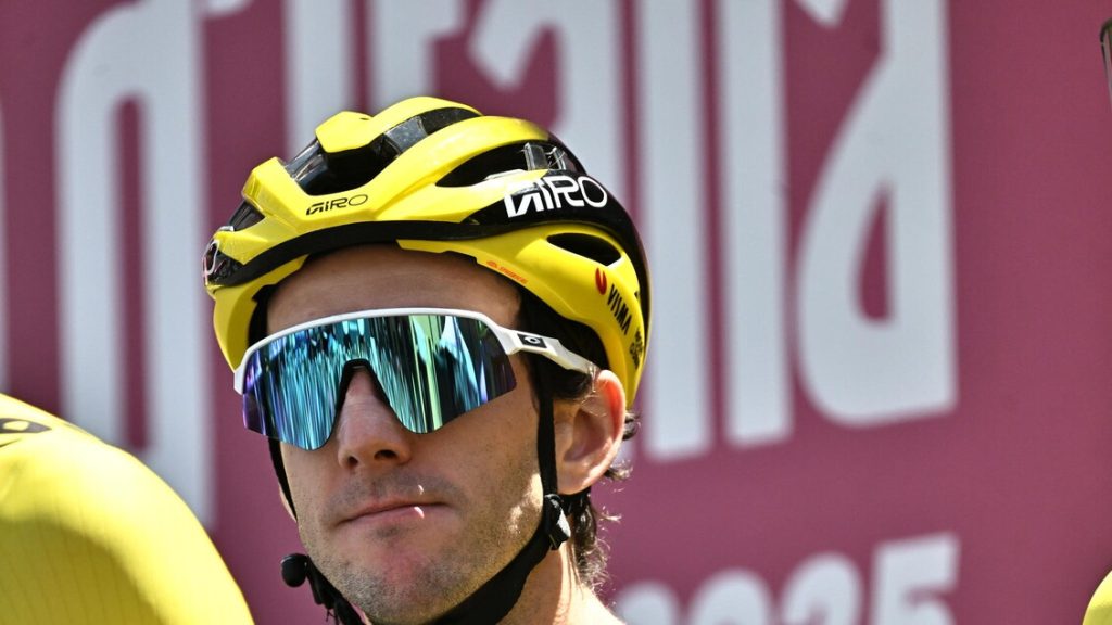 Simon_Yates_conquista_la_magli
