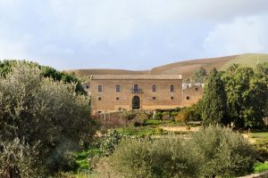 Vino/Vino, Tasca d'Almerita celebra i quarant'anni di "Nozze d'Oro"