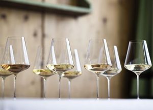 Vino/Consorzio Alto Adige: da 2024 difficile vini più eleganti e moderni