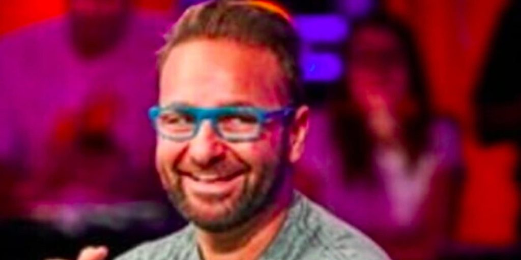 Daniel_Negreanu_sfiora_l%E2%80%99ottav
