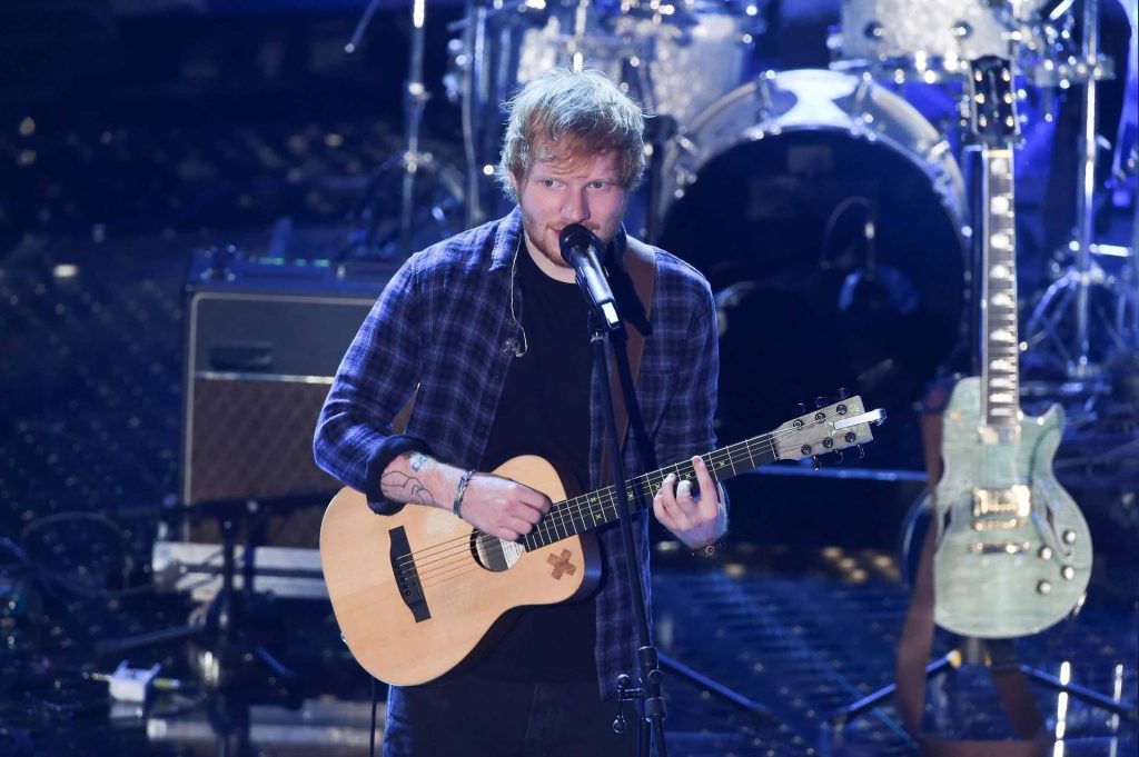 Ed_Sheeran%3A_tra_fama%2C_paternit