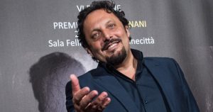 Enrico_Brignano_racconta_il_do