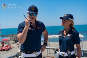 Furto_in_spiaggia_a_Ostia%3A_soc