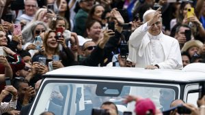 Il_Papa_invita_le_famiglie_a_v