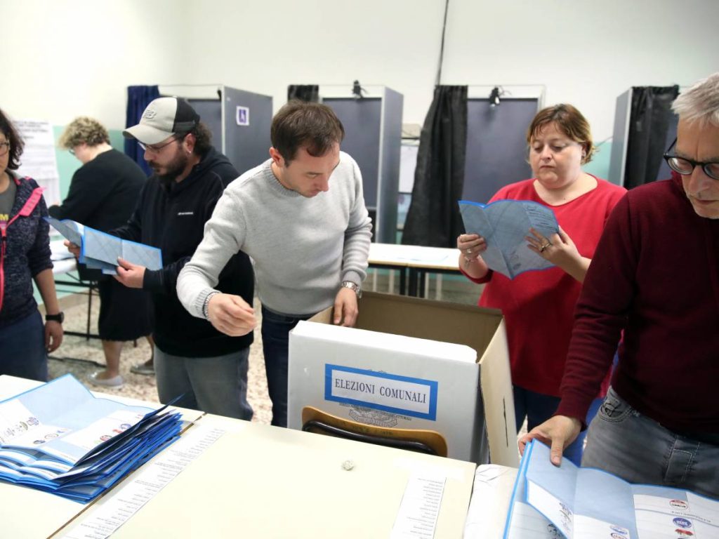 Il_dibattito_sui_voti_referend