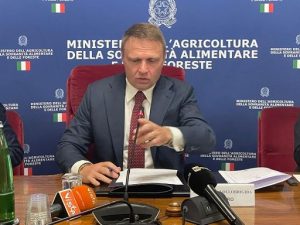 Agricoltura/ Lollobrigida: investiti 11 mld in agricoltura, mai così tanti