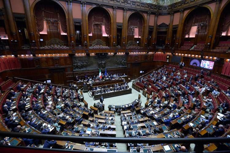 Oggi_a_Montecitorio%3A_question_