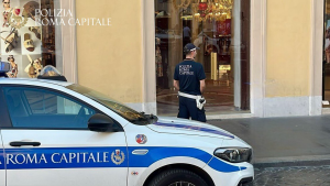 Sospettata_di_furto_a_Piazza_d