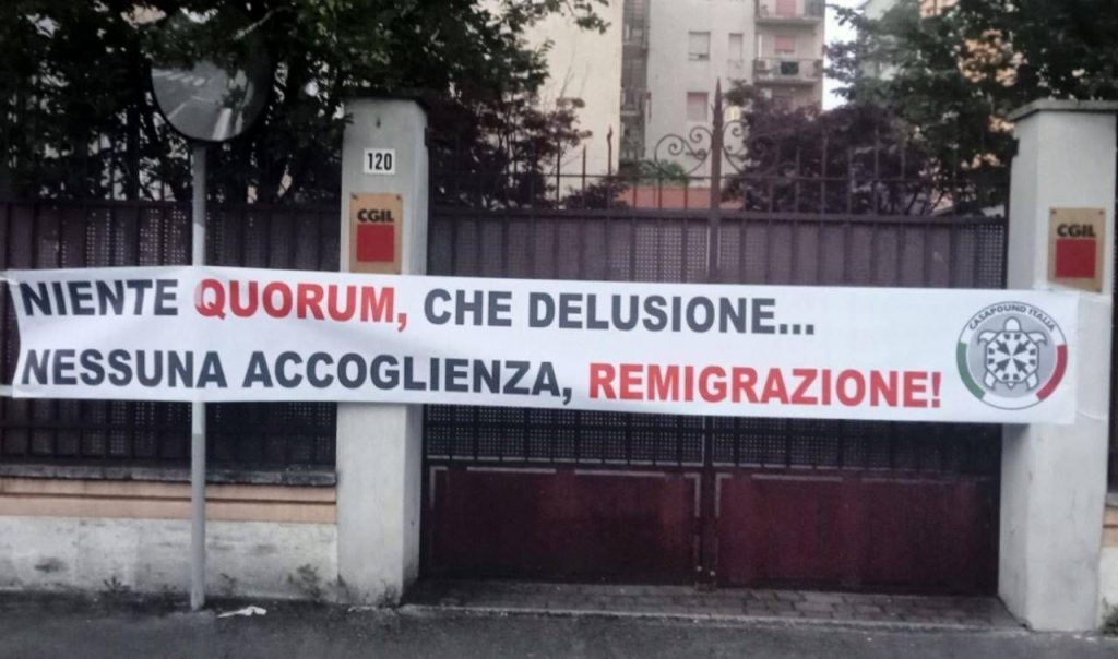 Striscioni_in_tutta_Italia%3A_Ca