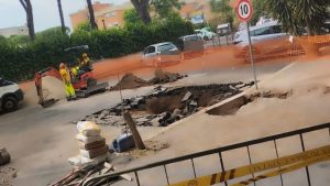 Viale_Irpinia%3A_nuova_voragine_